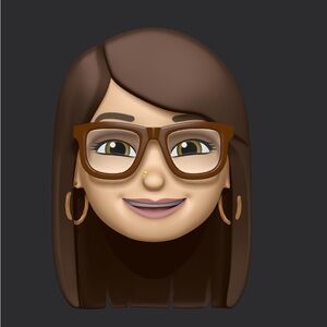 Meet your Posher, Cassandra